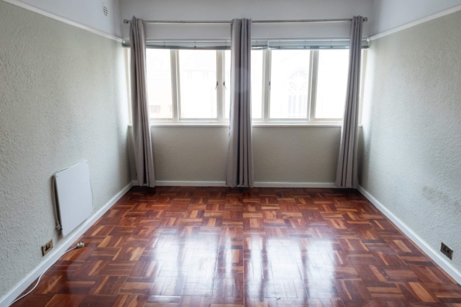 To Let 2 Bedroom Property for Rent in Sea Point Western Cape